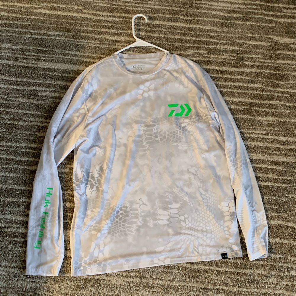 Huk Fishing Performance Shirt